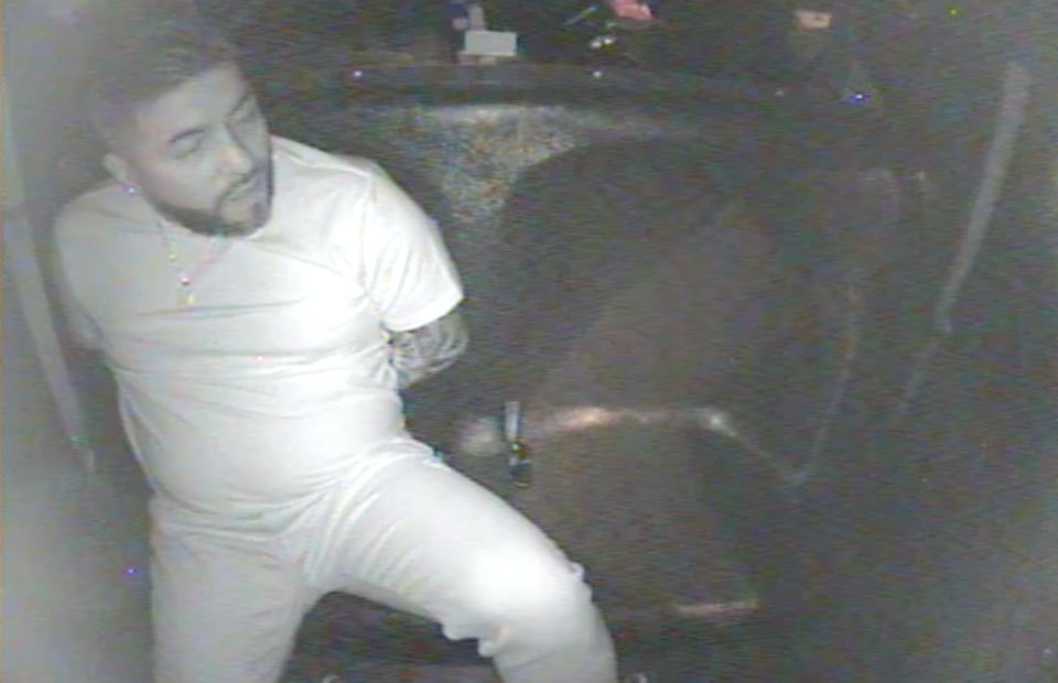 Crónica desafía oficial Peña, arresto, policía, detención, seguridad 